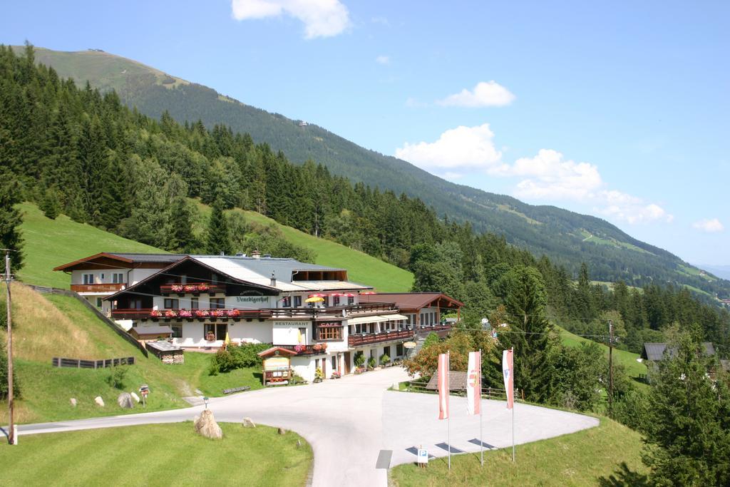 Jugend- Und Familienhotel Venedigerhof Нойкірхен-ам-Гросфенедігер Екстер'єр фото