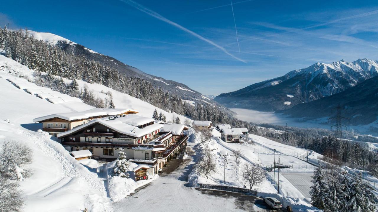 Jugend- Und Familienhotel Venedigerhof Нойкірхен-ам-Гросфенедігер Екстер'єр фото
