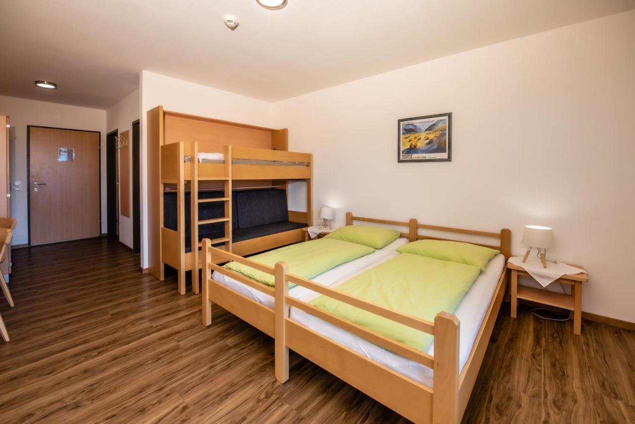 Jugend- Und Familienhotel Venedigerhof Нойкірхен-ам-Гросфенедігер Екстер'єр фото