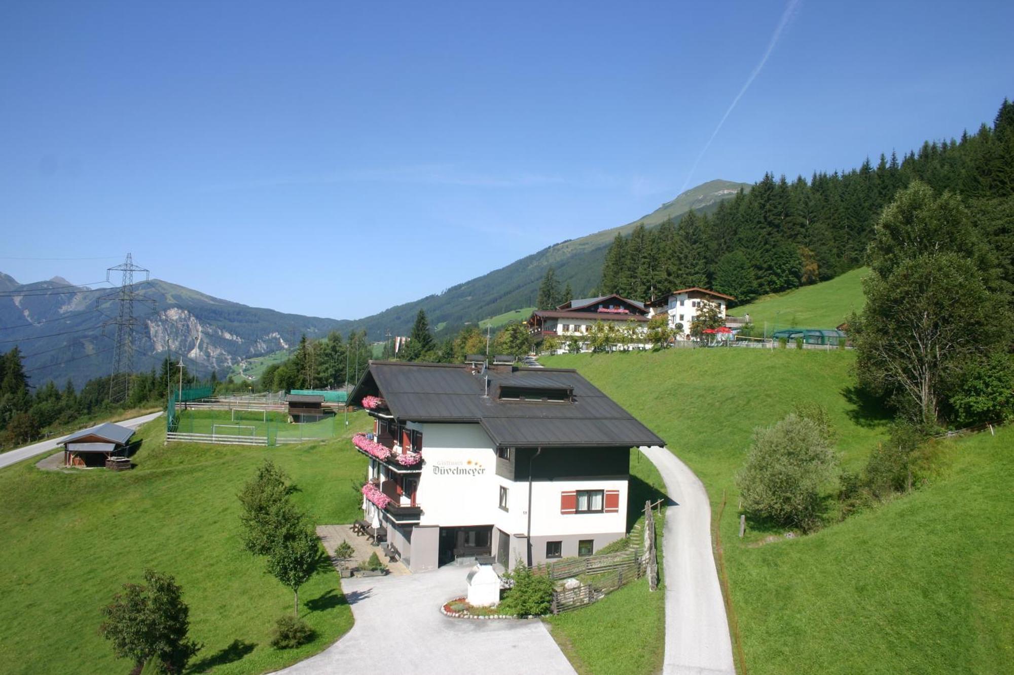 Jugend- Und Familienhotel Venedigerhof Нойкірхен-ам-Гросфенедігер Екстер'єр фото