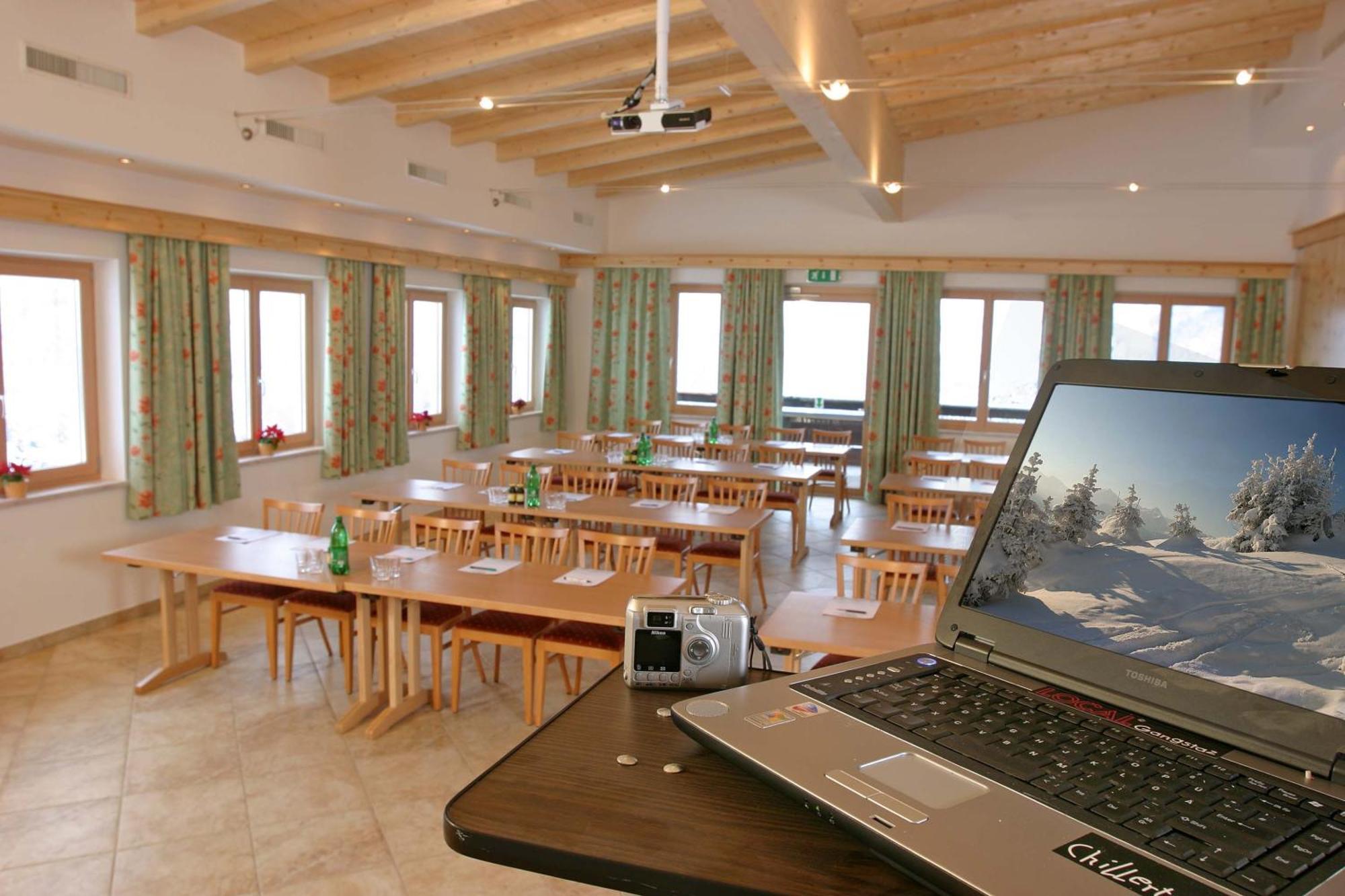 Jugend- Und Familienhotel Venedigerhof Нойкірхен-ам-Гросфенедігер Екстер'єр фото
