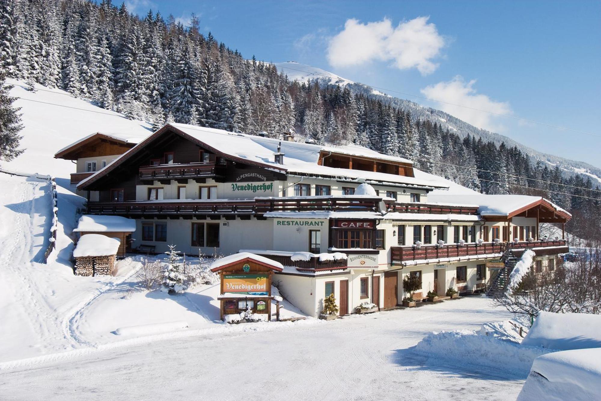 Jugend- Und Familienhotel Venedigerhof Нойкірхен-ам-Гросфенедігер Екстер'єр фото